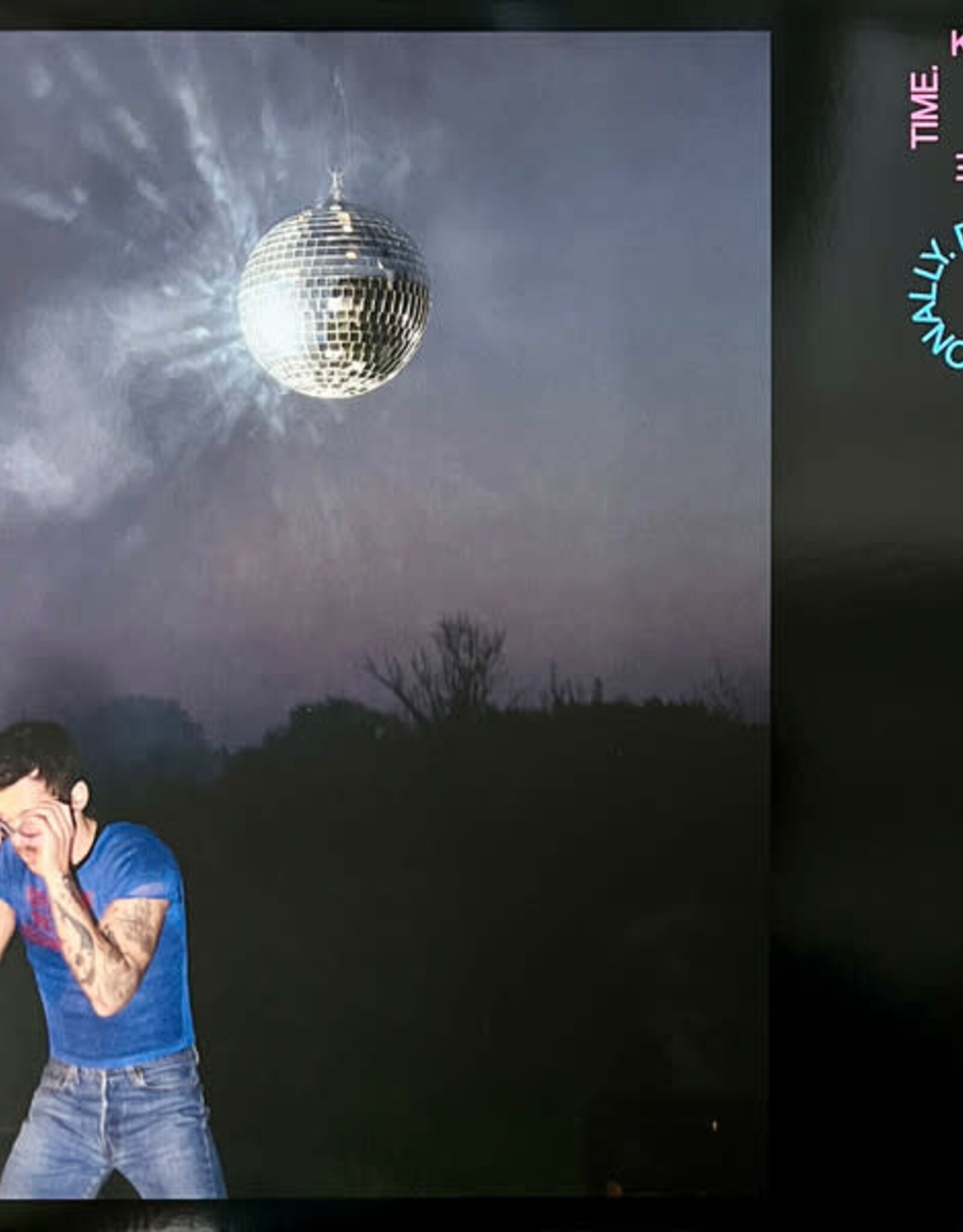 Harry Styles – Kiss All The Time. Disco, Occasionally (Rare Tomato Red Vinyl)