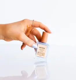 VERNIS À ONGLES : SASSY SWAN
