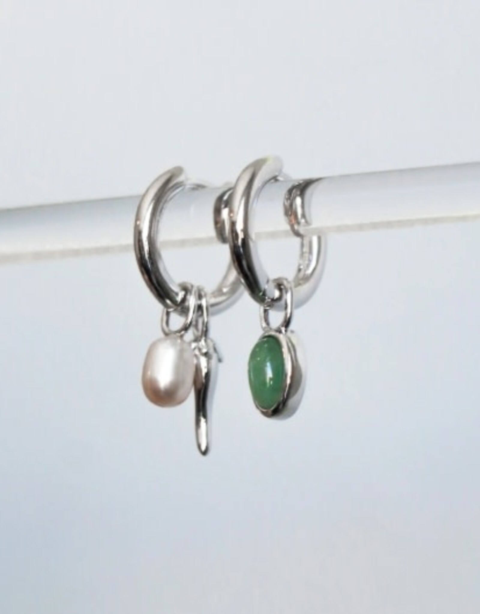 BOUCLE OREILLE : PEPEA