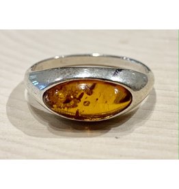 Amber Ring (Oval Inset)