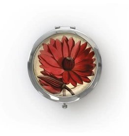 Red Daisy Compact