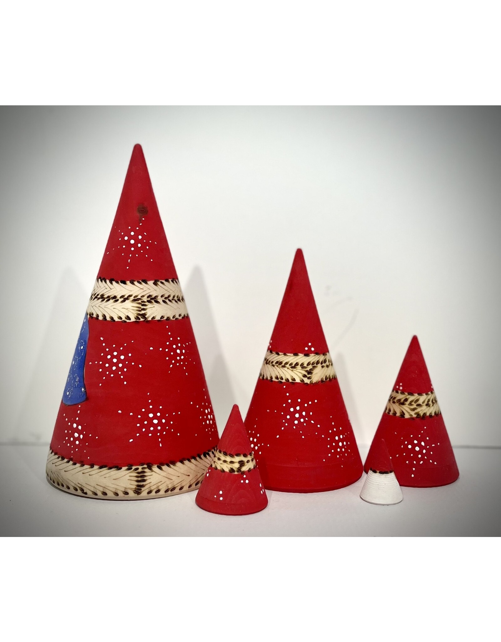 Cone Santa Nesting Set 5pc