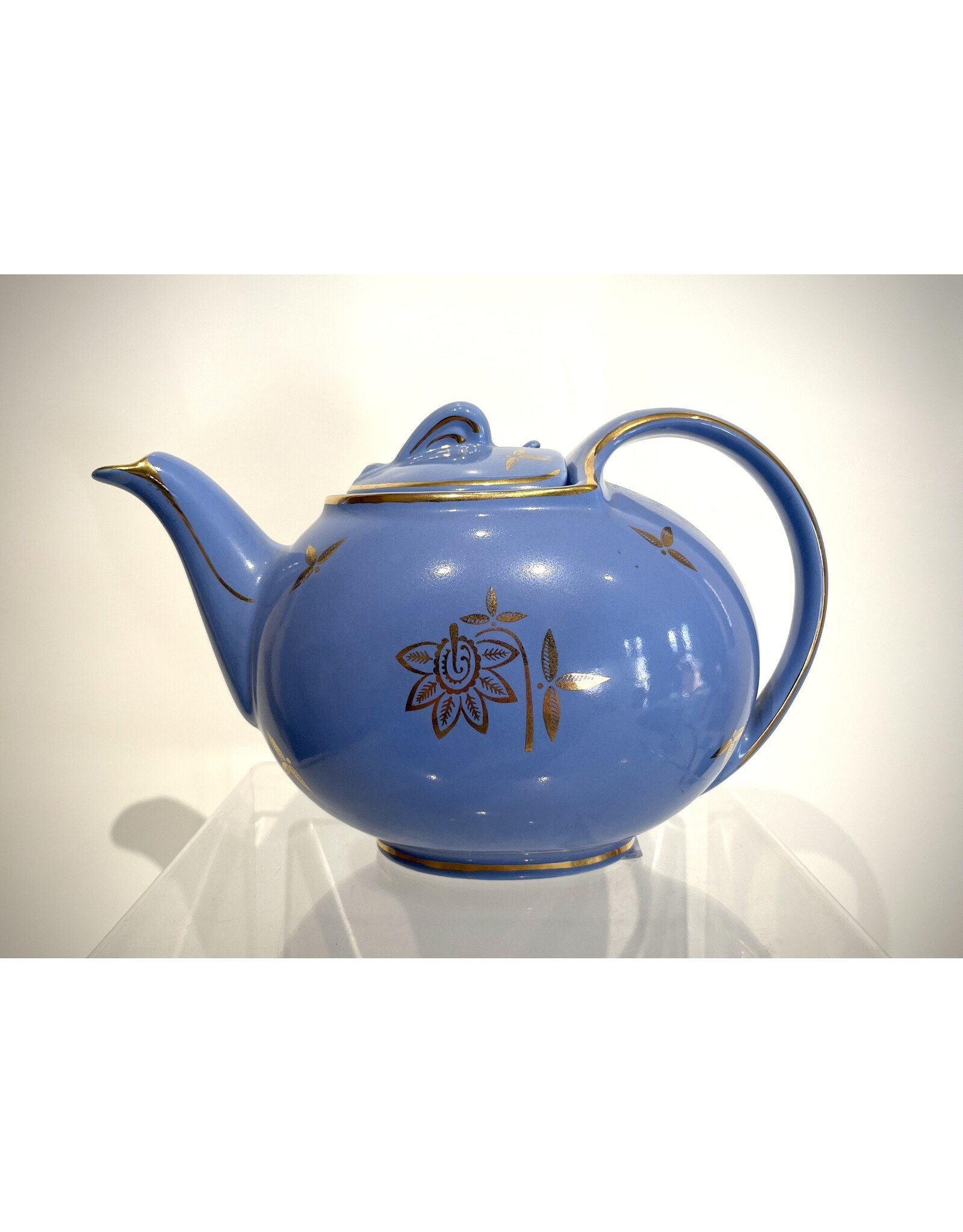 Vintage Hall Hook-Cover Bue Teapot w/ Gold Accents