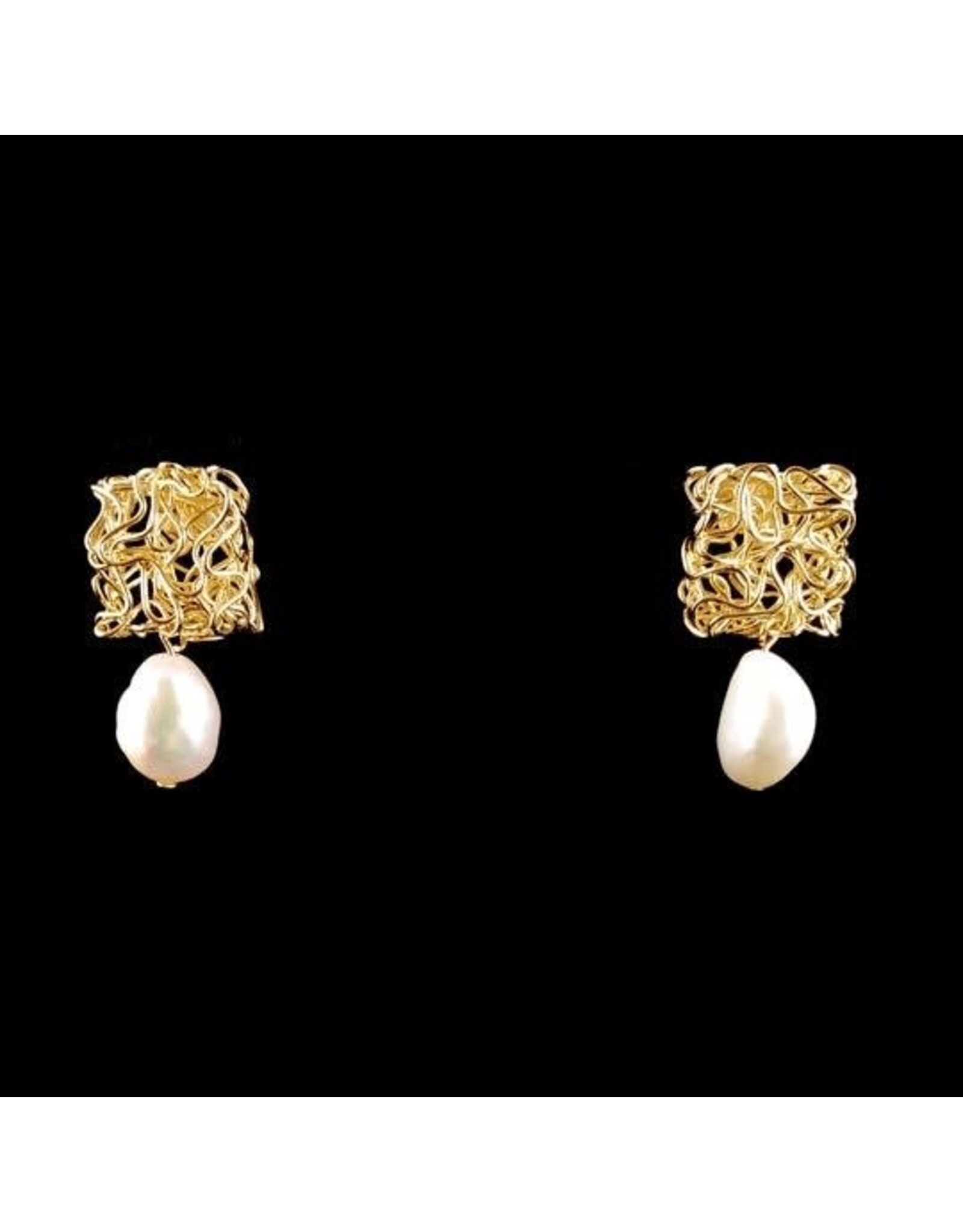 Intertwined Elegance Pearl Earrings