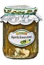 Homestyle Pickles in Brine