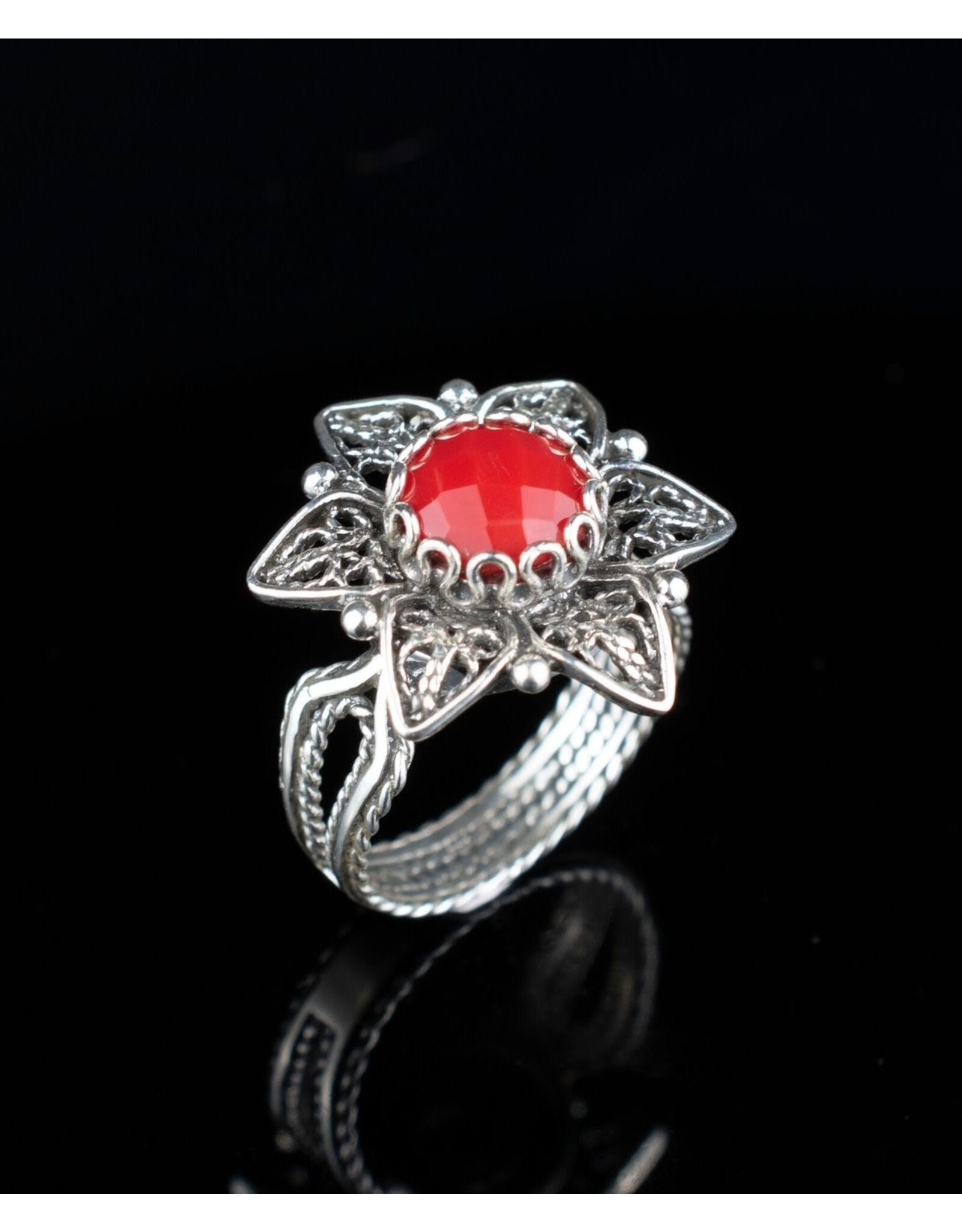 Filigree Coral Daisy Sterling Silver Ring Size 6