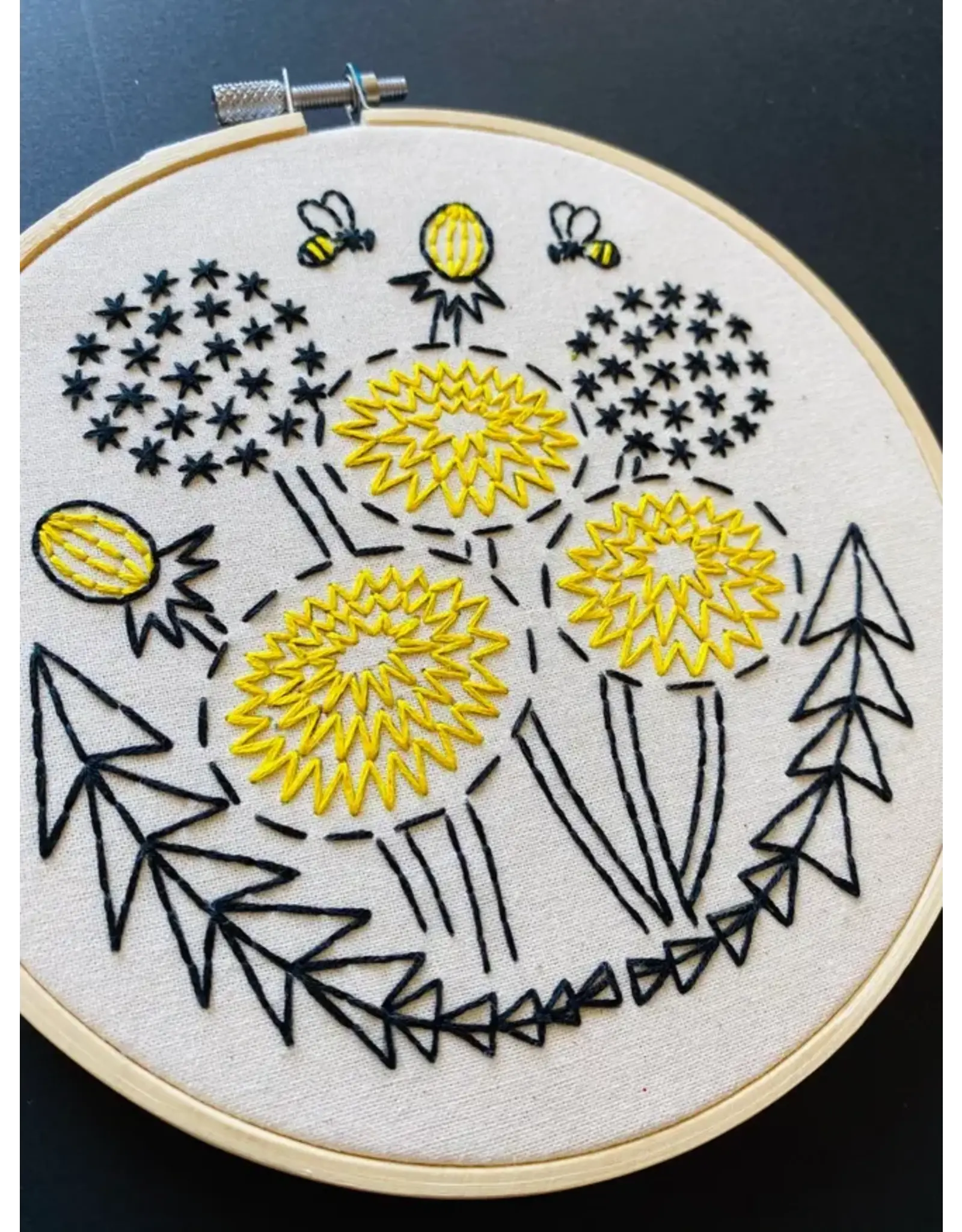 Dandelion Embroidery Kit
