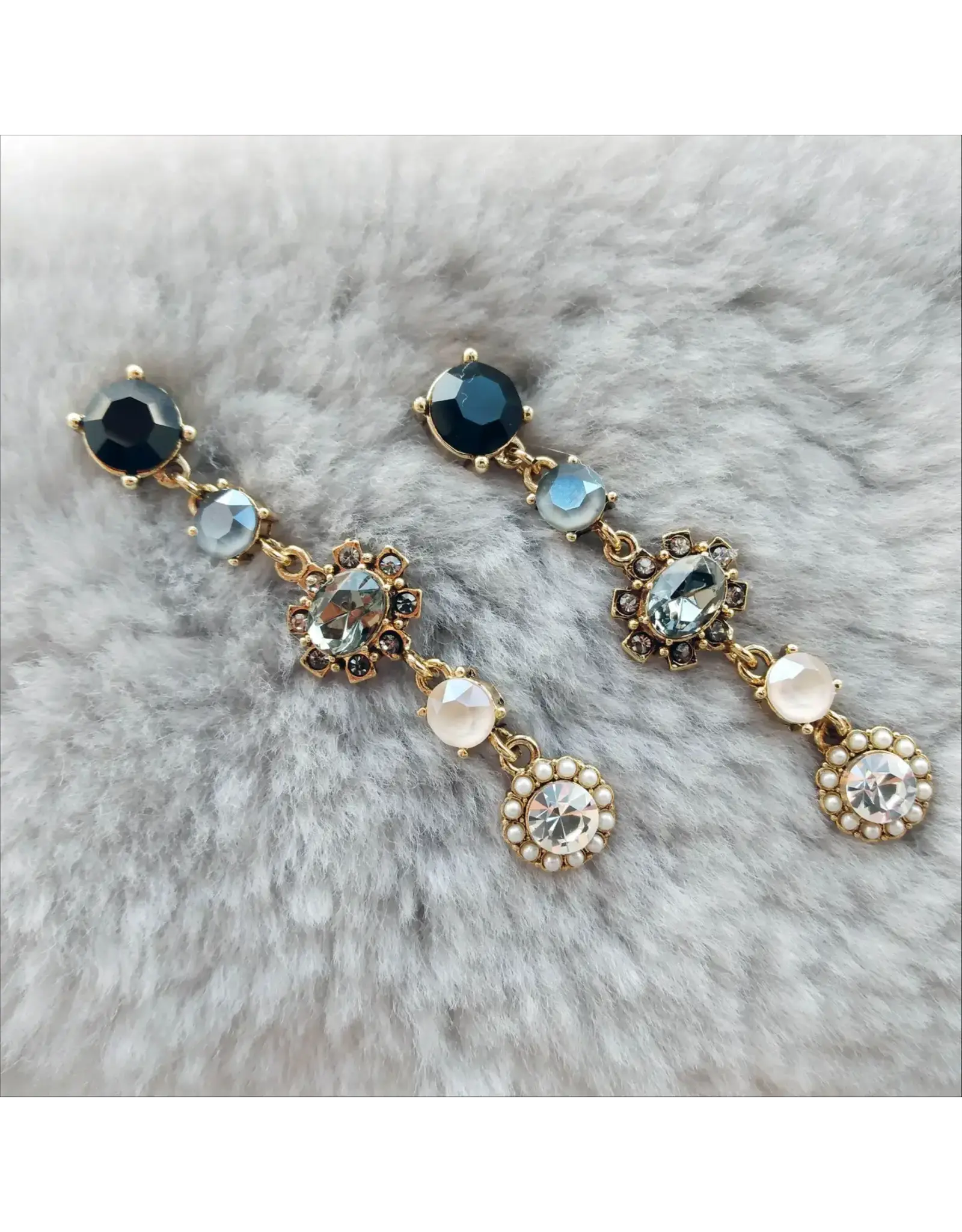 Sundance  Vintage Style Dangle Earrings
