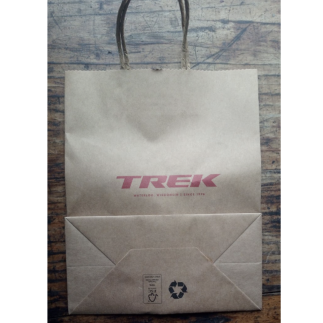 Bolsa de papel Trek