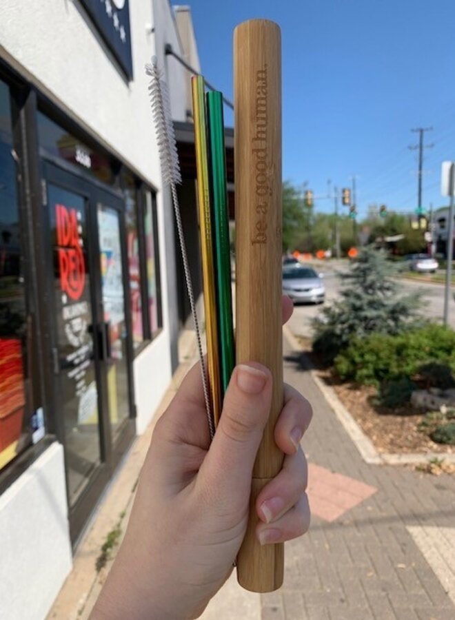 4 pc Straw Set Rainbow In Bamboo Case