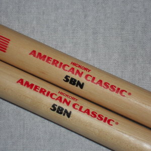 Vic Firth Vic Firth American Classic 5BN -- nylon tip