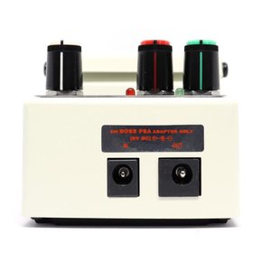 【美品】BOSS LS-2 Line Selector Boss LS-2 Line Selector Pedal | Sweetwater