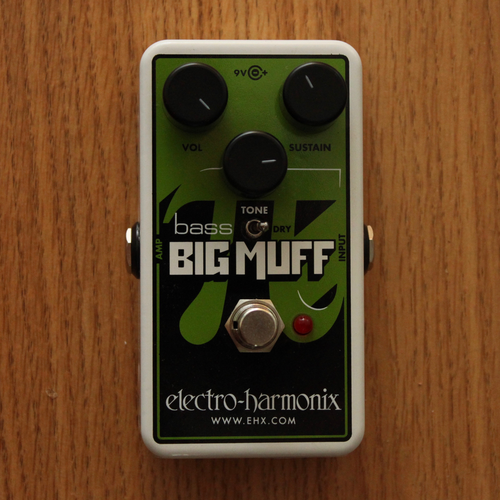 Electro-Harmonix Electro-Harmonix NANO Bass Big Muff Pi Distortion/Sustainer