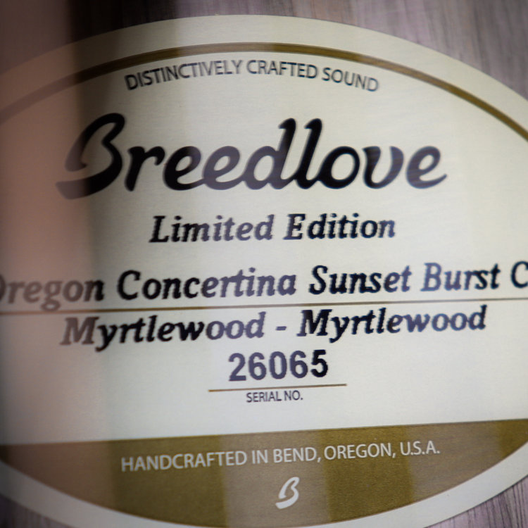 Breedlove Breedlove Oregon Concertina Sunset Burst CE Myrtle-Myrtle LTD with Hard Case