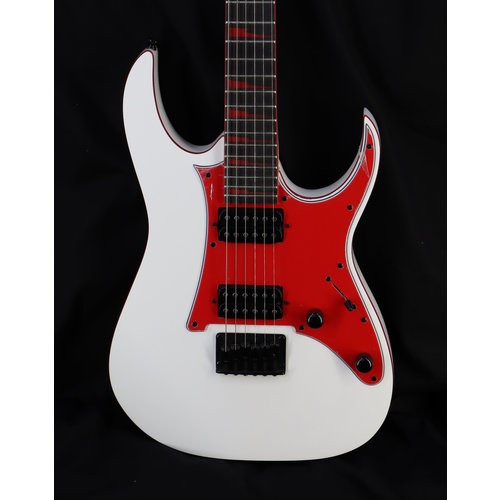 Ibanez Ibanez GIO GRG131DX Electric Guitar - White Ibanez Ibanez GIO GRG131DX Electric Guitar - White