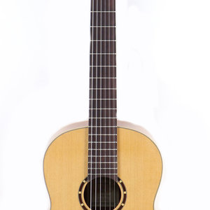 Ortega Ortega Family Series R122 Nylon String Guitar w/Bag