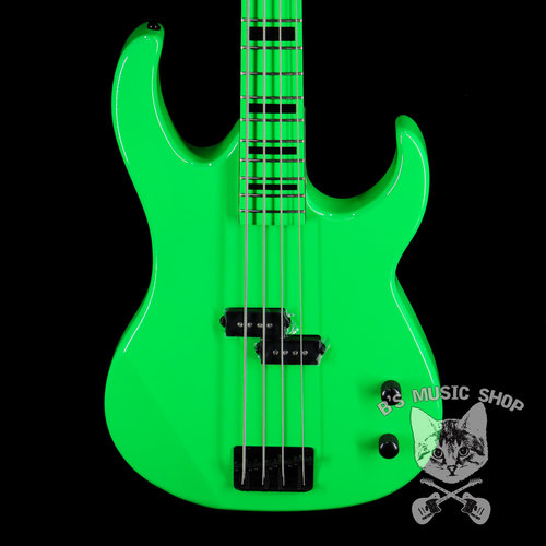 Dean Dean Custom Zone Electric Bass in Nuclear Green Dean Dean Custom Zone Electric Bass in Nuclear Green