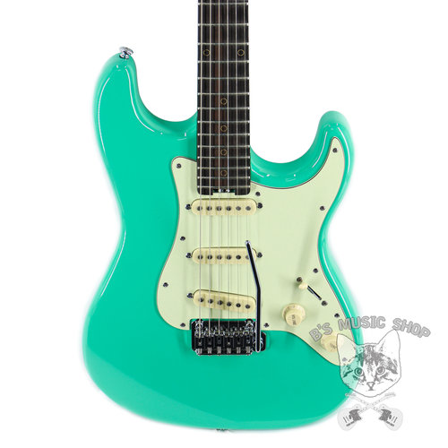 Schecter Schecter Nick Johnston Traditional in Atomic Green Schecter Schecter Nick Johnston Traditional in Atomic Green