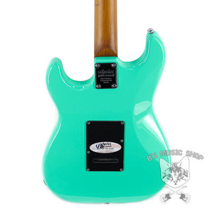 Schecter Schecter Nick Johnston Traditional in Atomic Green