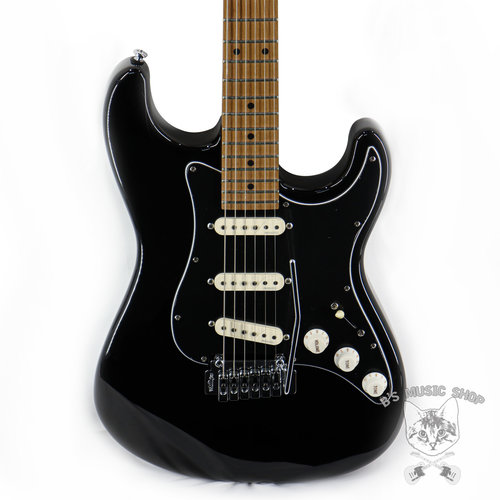 Reverend Reverend Gil Parris Signature GPS in Midnight Black, Roasted Maple Fingerboard Reverend Reverend Gil Parris Signature GPS in Midnight Black, Roasted Maple Fingerboard