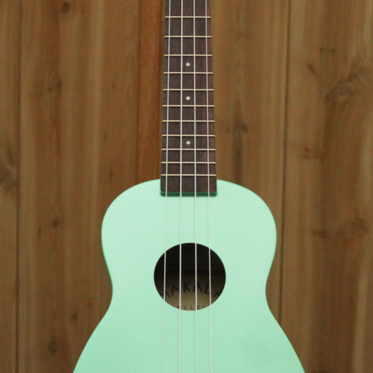 Makala Makala Sharks Surf Green Soprano Ukulele