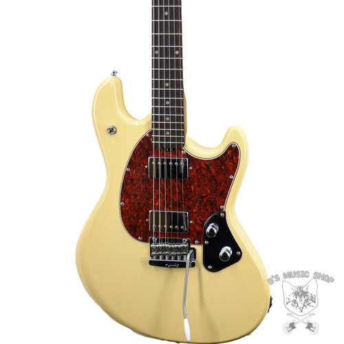 Sterling by Music Man Sterling by Music Man StingRay Guitar SR50 in Buttermilk Sterling by Music Man Sterling by Music Man StingRay Guitar SR50 in Buttermilk