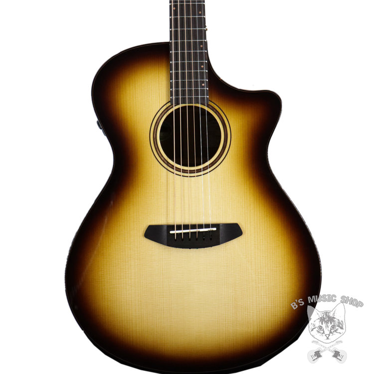 Breedlove Breedlove Artista Pro Concerto Burnt Amber CE European-Myrtlewood w/Case