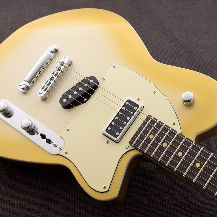 Reverend Reverend Buckshot in Venetian Pearl - 57379