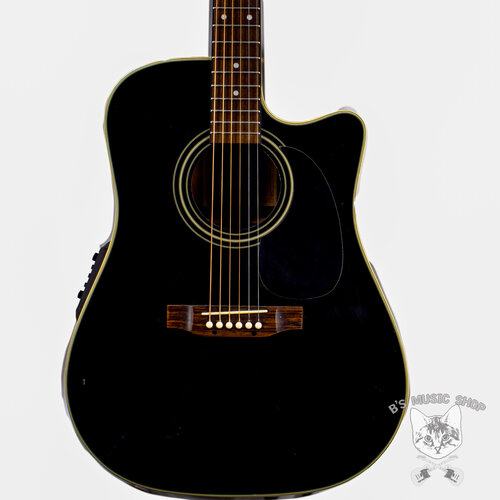 Used Takamine EG531C in Black Used Takamine EG531C in Black