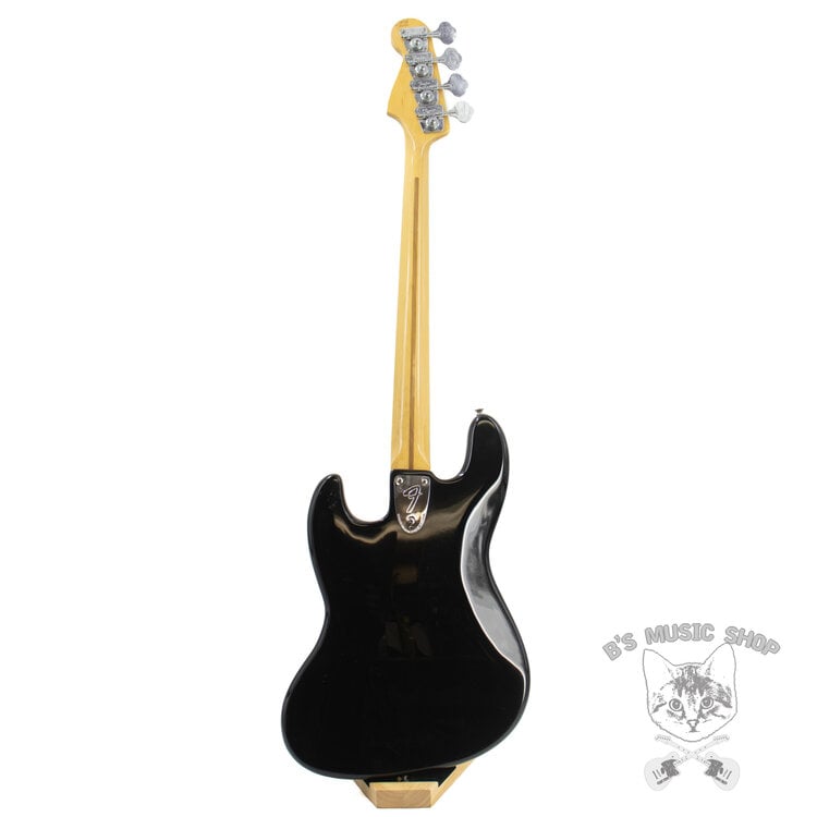 Used Fender 1977 American Jazz Bass w/OHSC