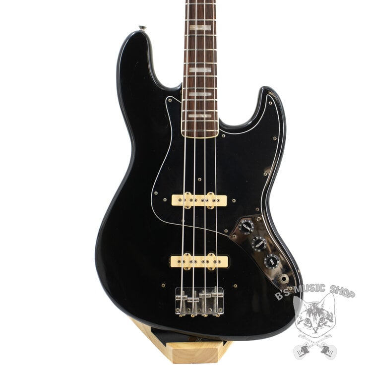 Used Fender 1977 American Jazz Bass w/OHSC