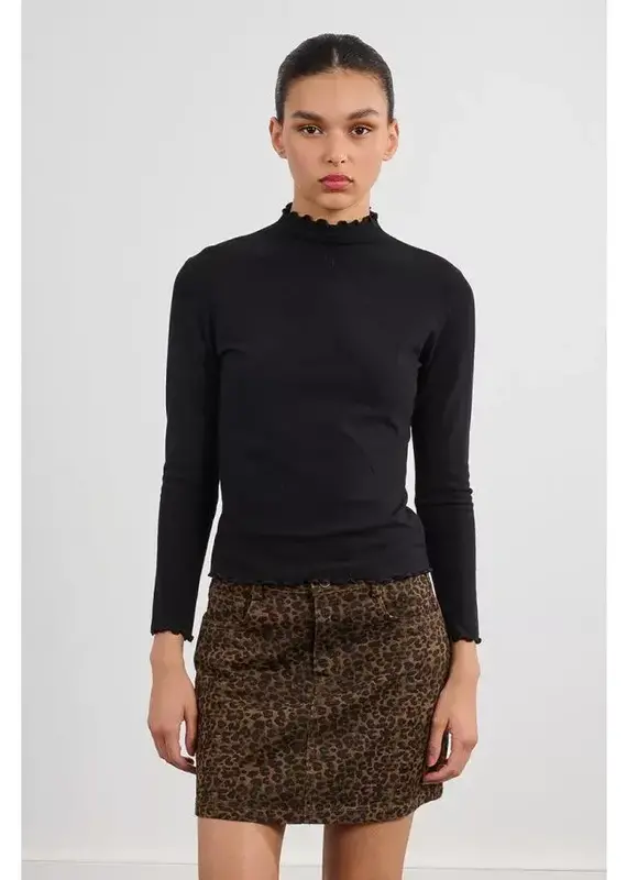 Ruffle hem knit top