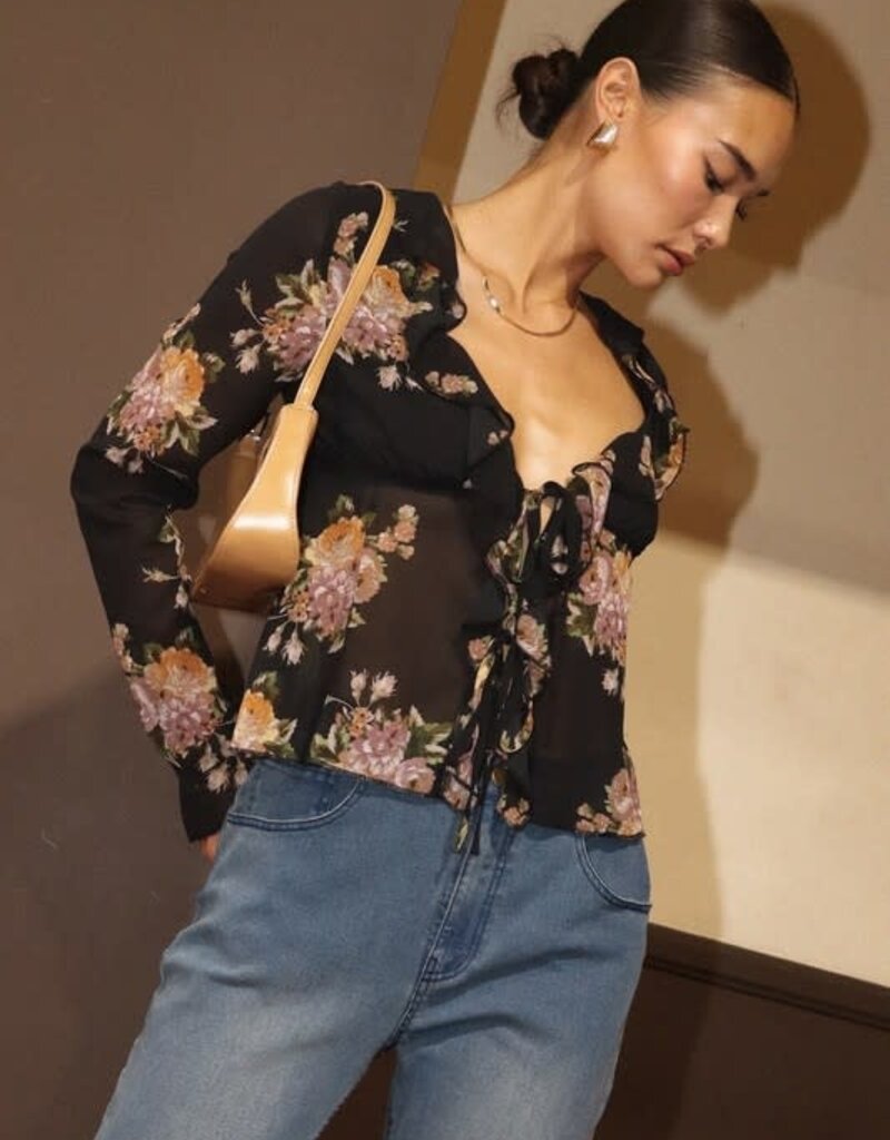 Floral ruffle blouse