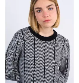 Chevron crop sweater