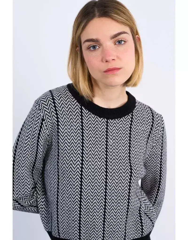Chevron crop sweater