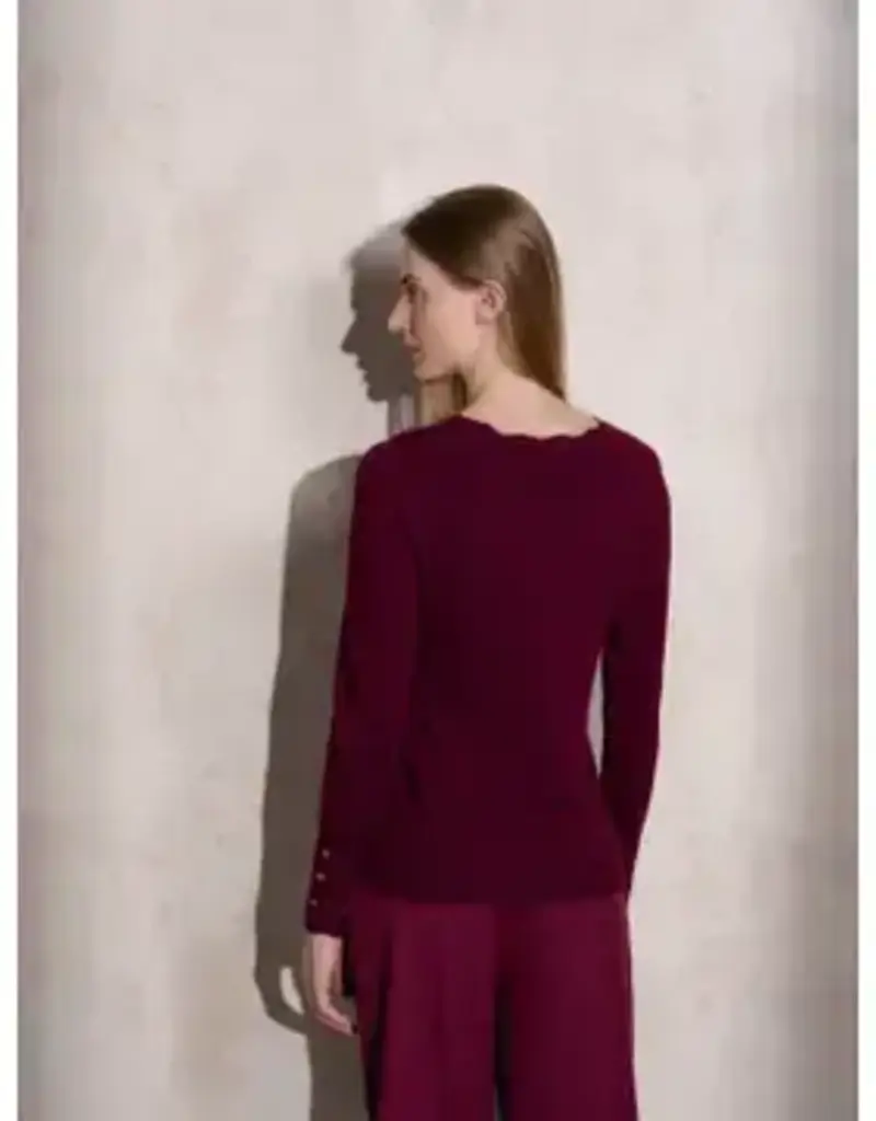 Scallop neck sweater