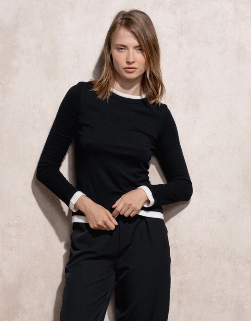 Contrast trim sweater
