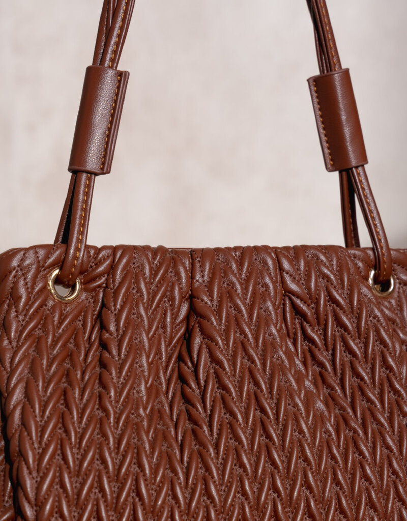 Braided hand bag