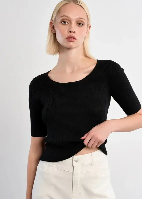 Keyhole back knit top s/s