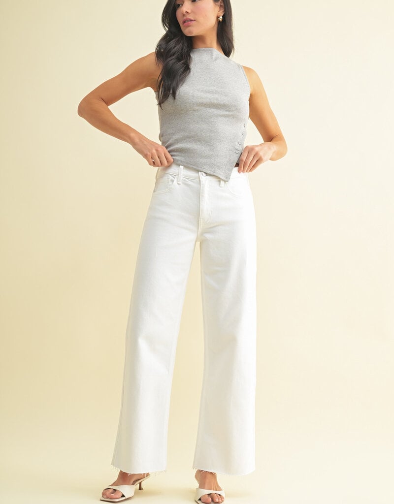 Longer length Wide leg