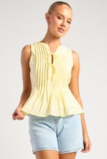 Pleat front top