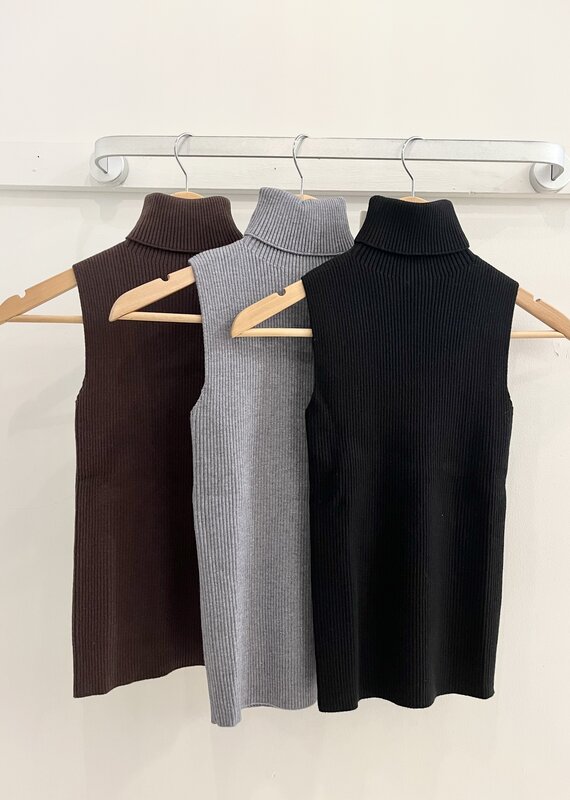 T-neck slvless knit