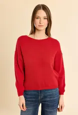 Round neck sweater