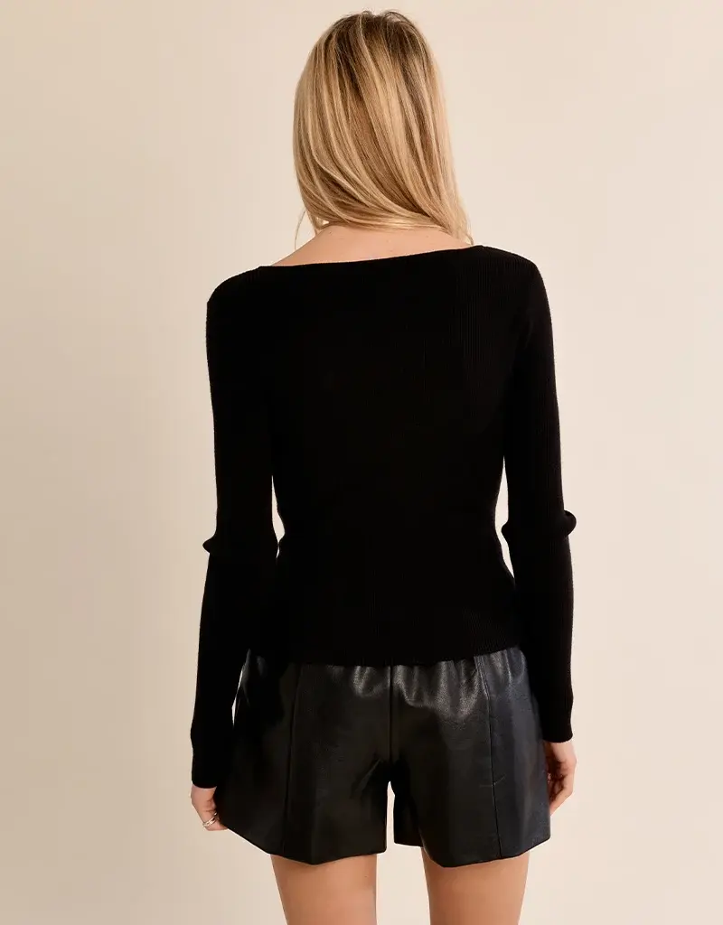 Heart button knit top