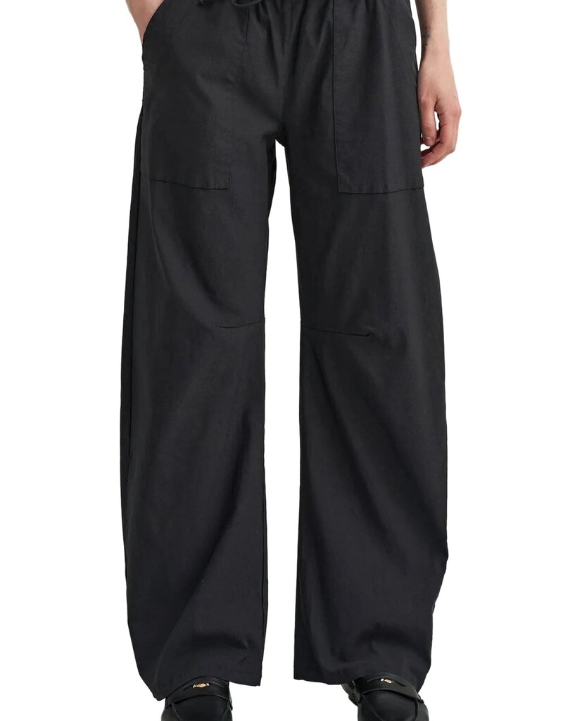 Barrel drawstring pant