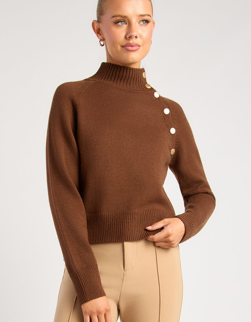 Funnel neck sweater