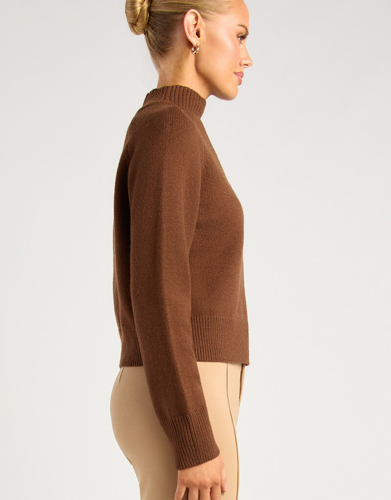 Funnel neck sweater