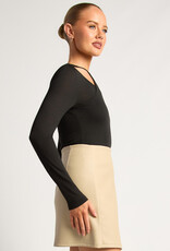 Layer cut top