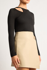 Layer cut top