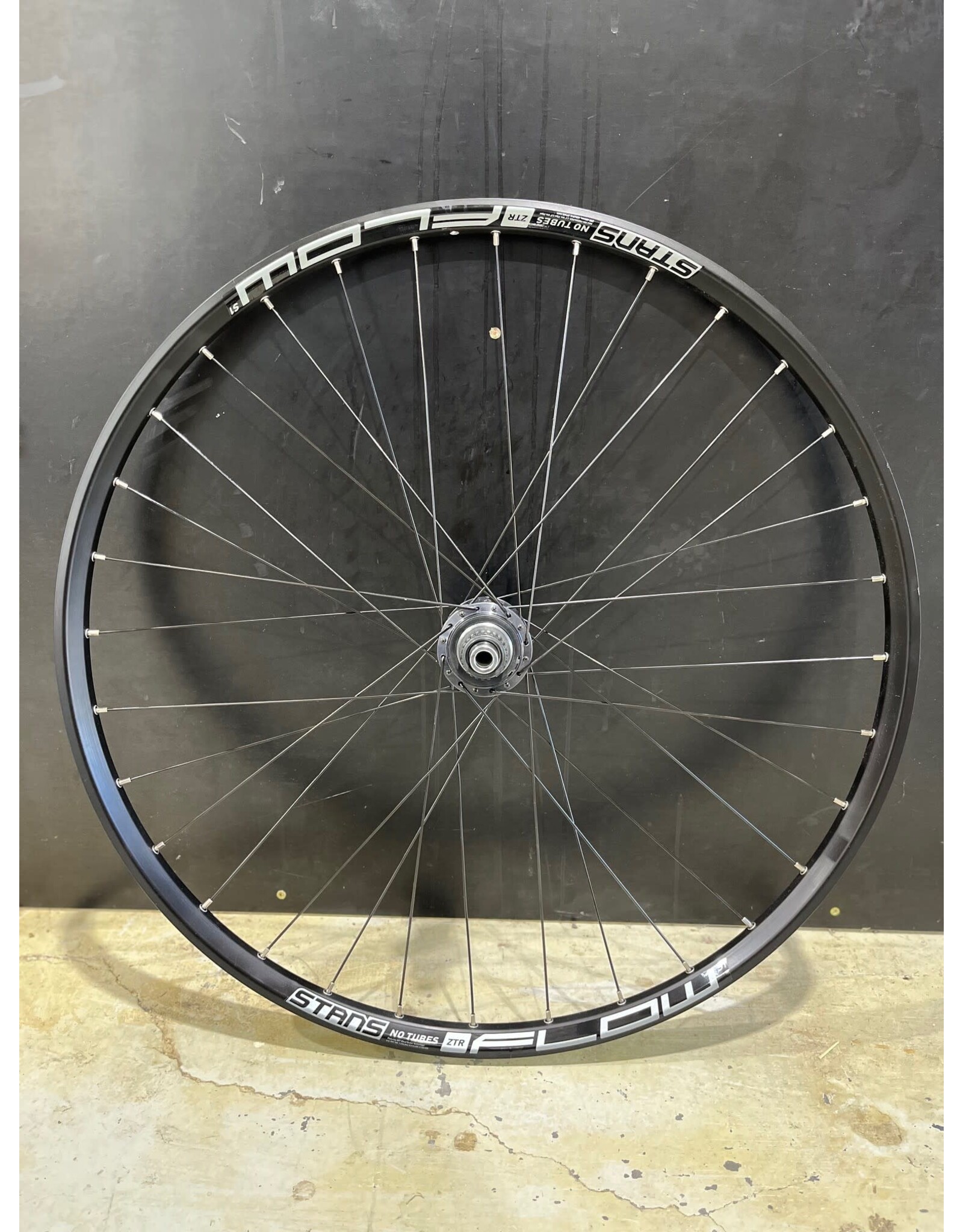 STANS FLOW S1 29 148X12MM BOOST SHIMANO XT CENTRELOCK DISC HUB REAR WHEEL Bicycle Tech Bar